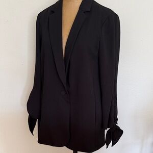 Cartonnier 6 Gorgeous Elegant Black Women's Blazer with sleeve ties great cond